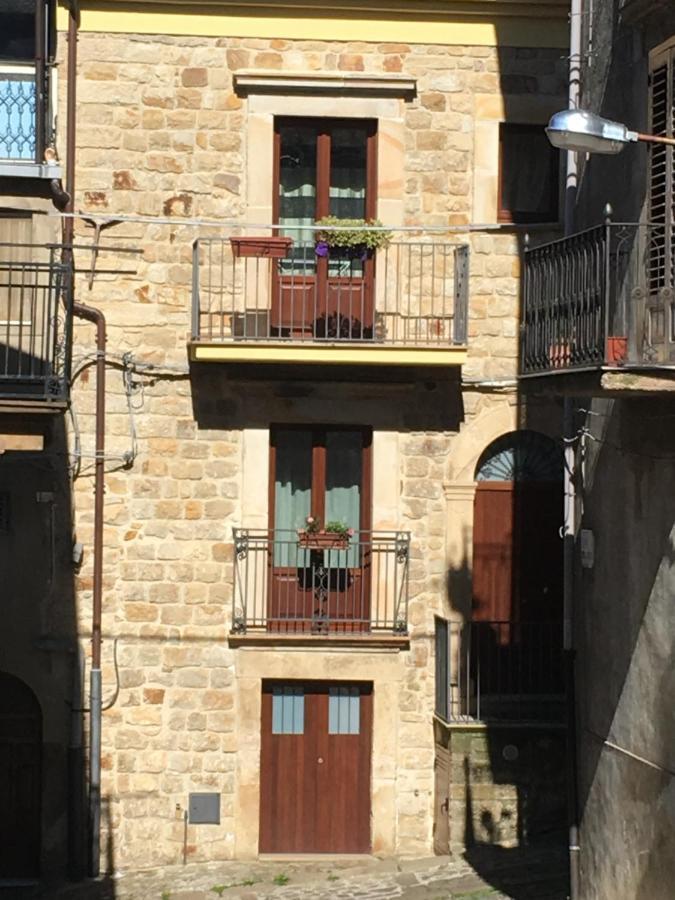 Casa Primo Sole Mistretta Exterior foto